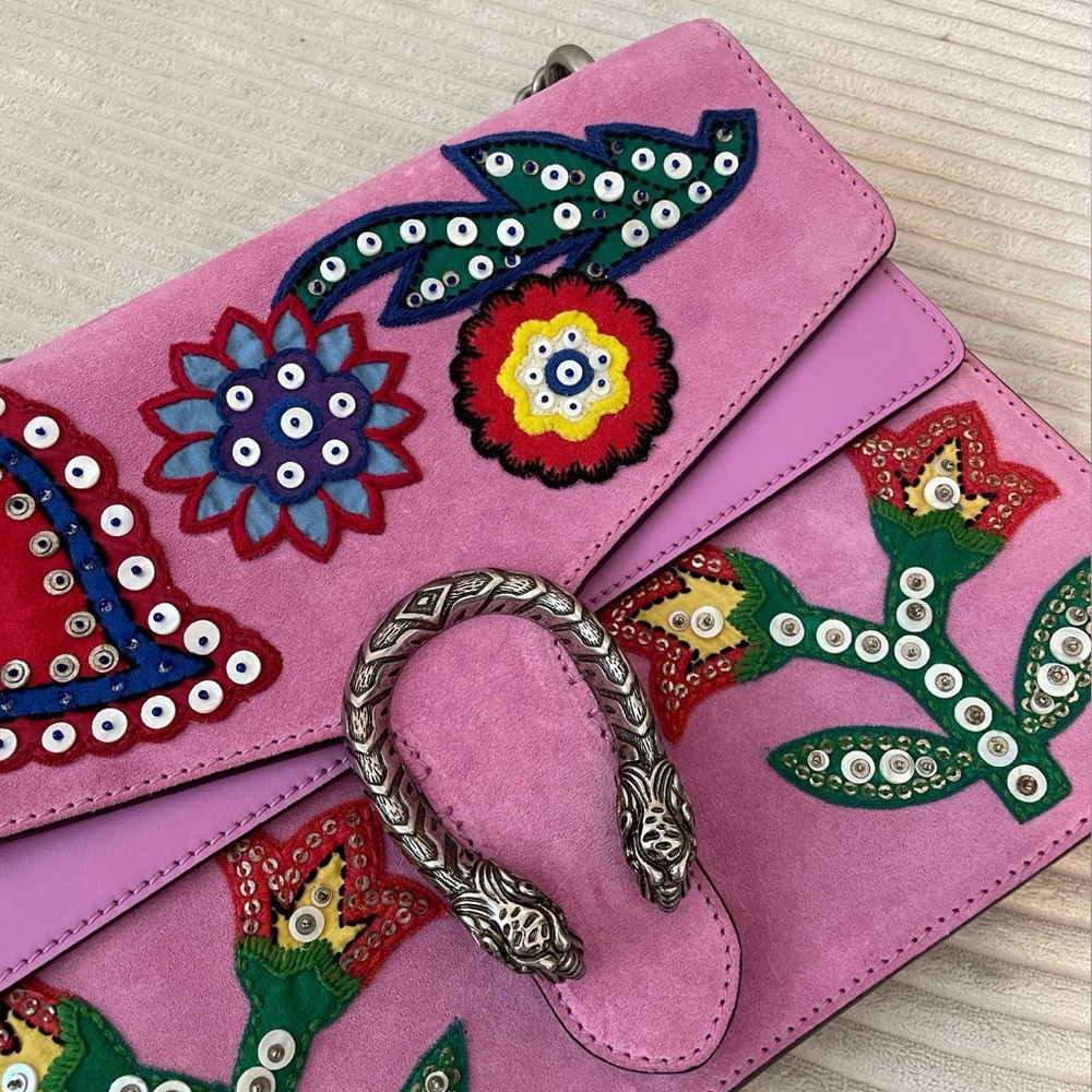 Pink Beaded Gucci Dionysus - Picture 2 of 7